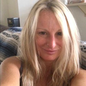 Meet your Posher, Joanna